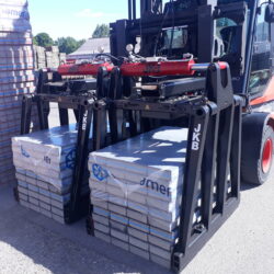 HKT DOUBLE BRICK AND BLOCK CLAMP 4.500 - 5.500 KG