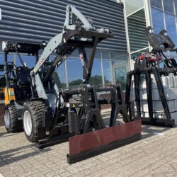 GWW600 HALF-PACK STONE CLAMP – 1,500 KG